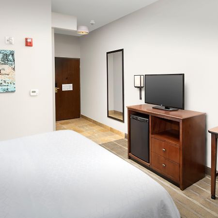 Holiday Inn Express Boston North-Woburn By Ihg Ngoại thất bức ảnh