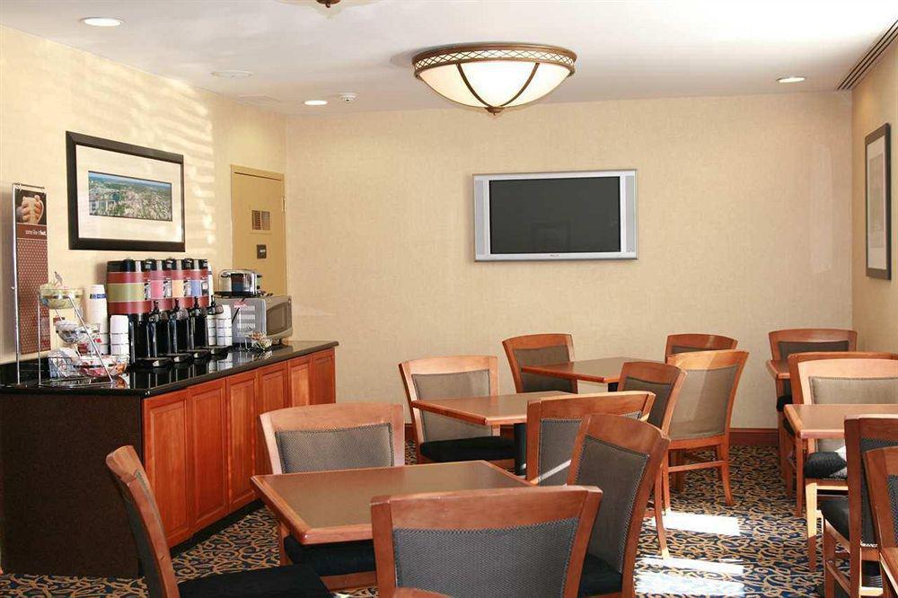 Holiday Inn Express Boston North-Woburn By Ihg Ngoại thất bức ảnh