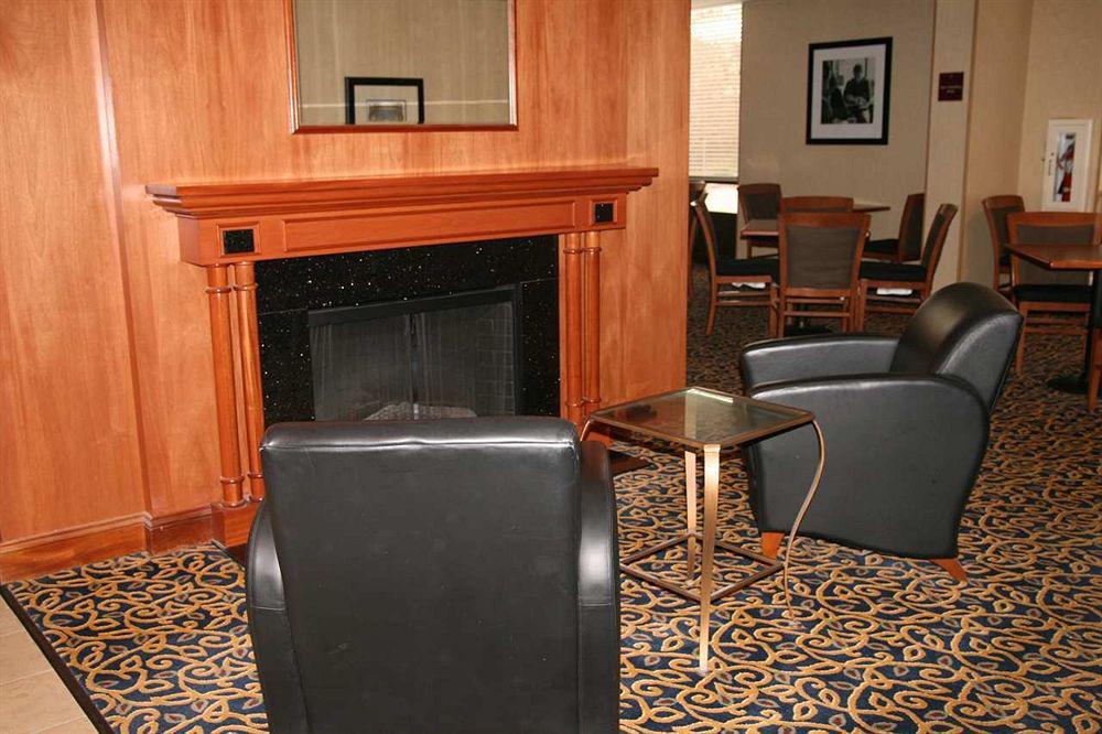Holiday Inn Express Boston North-Woburn By Ihg Ngoại thất bức ảnh