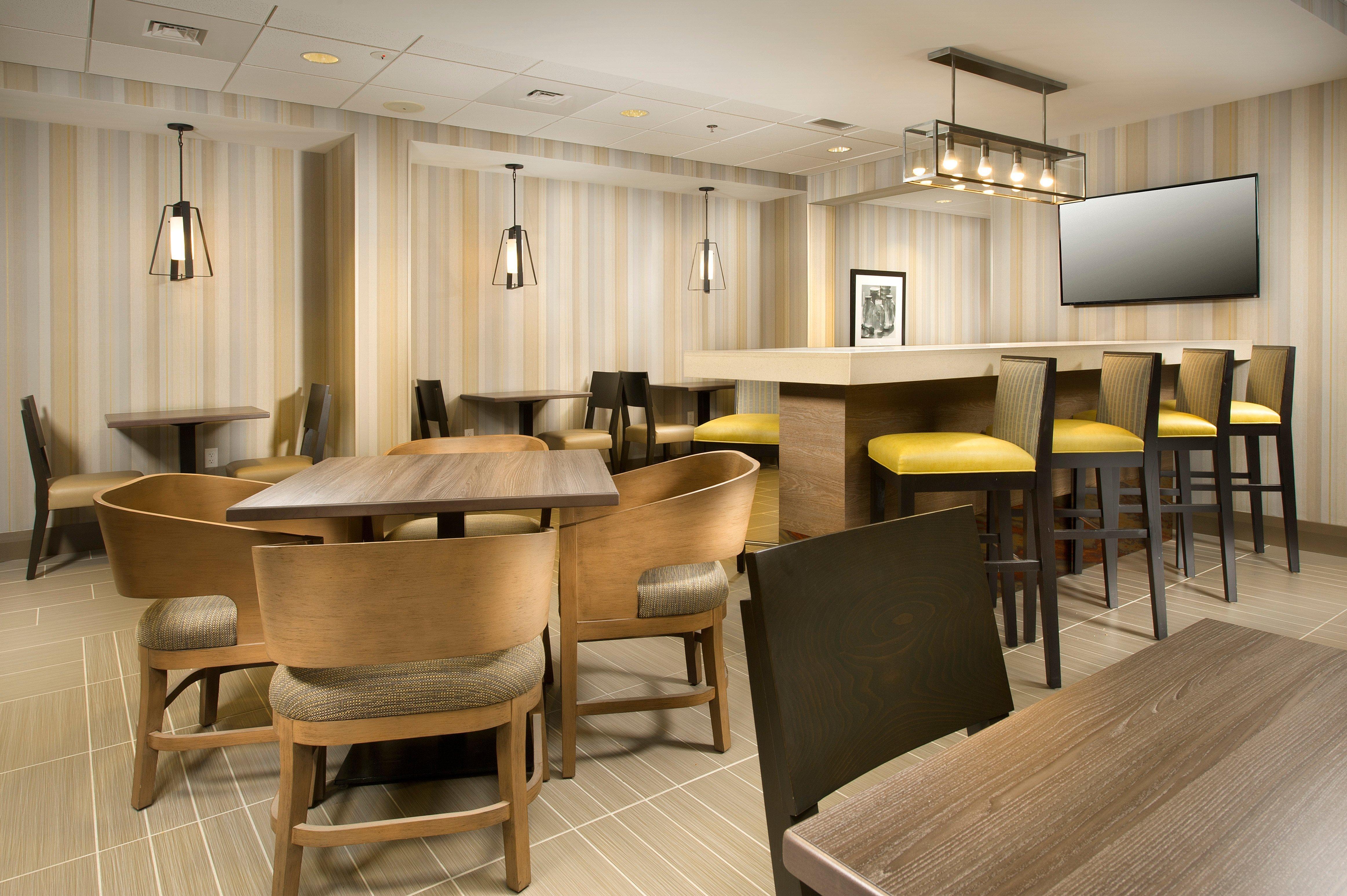 Holiday Inn Express Boston North-Woburn By Ihg Ngoại thất bức ảnh