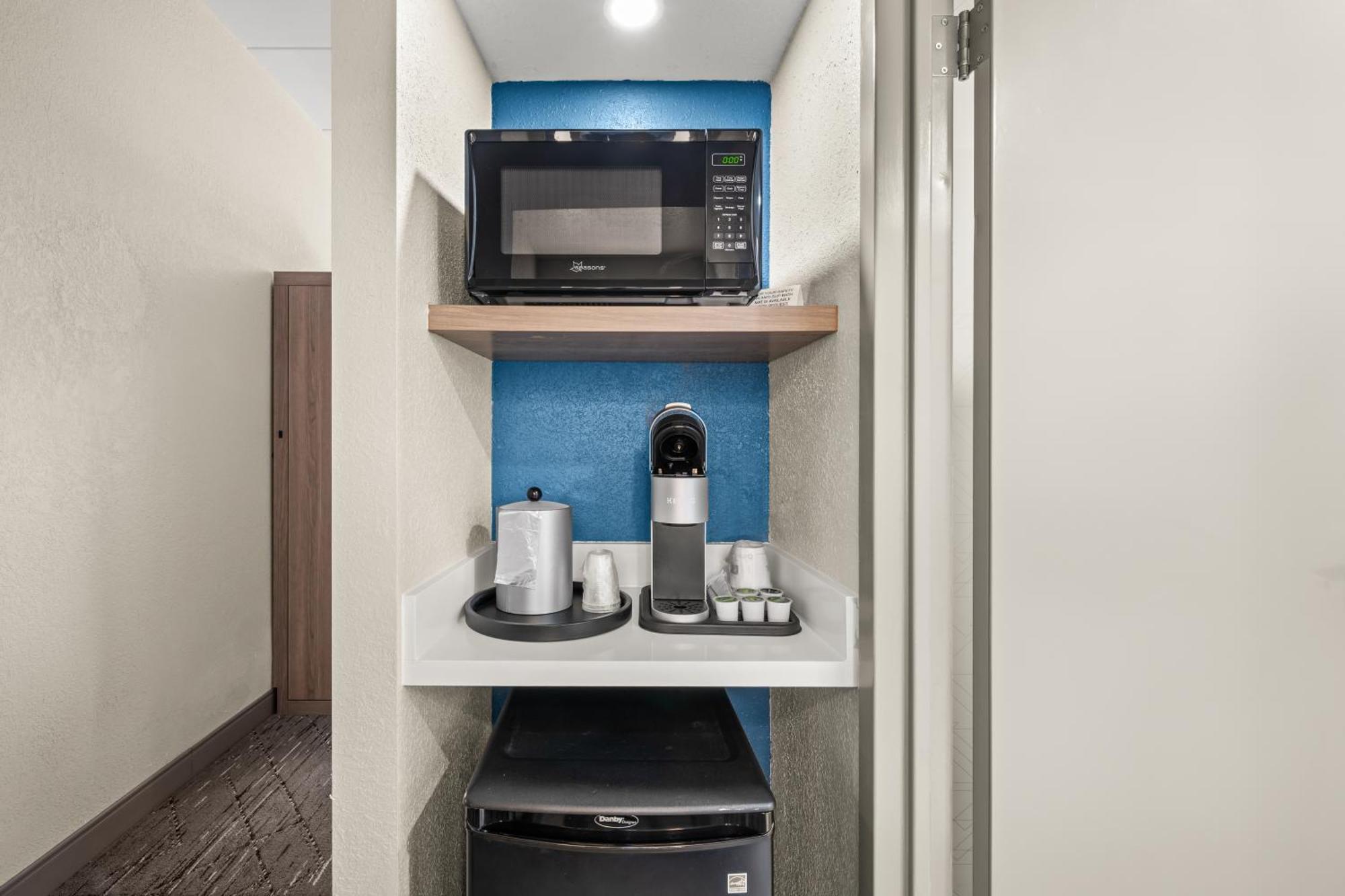 Holiday Inn Express Boston North-Woburn By Ihg Ngoại thất bức ảnh