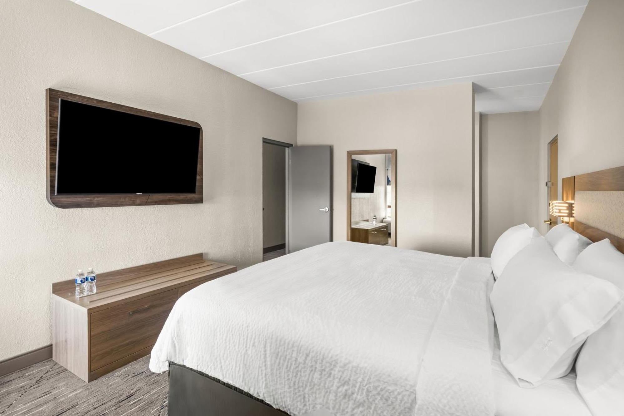 Holiday Inn Express Boston North-Woburn By Ihg Ngoại thất bức ảnh