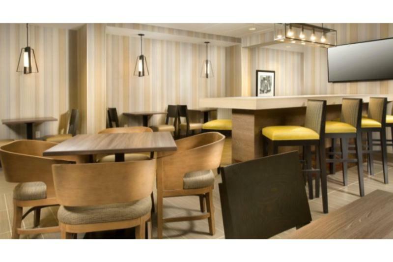 Holiday Inn Express Boston North-Woburn By Ihg Ngoại thất bức ảnh